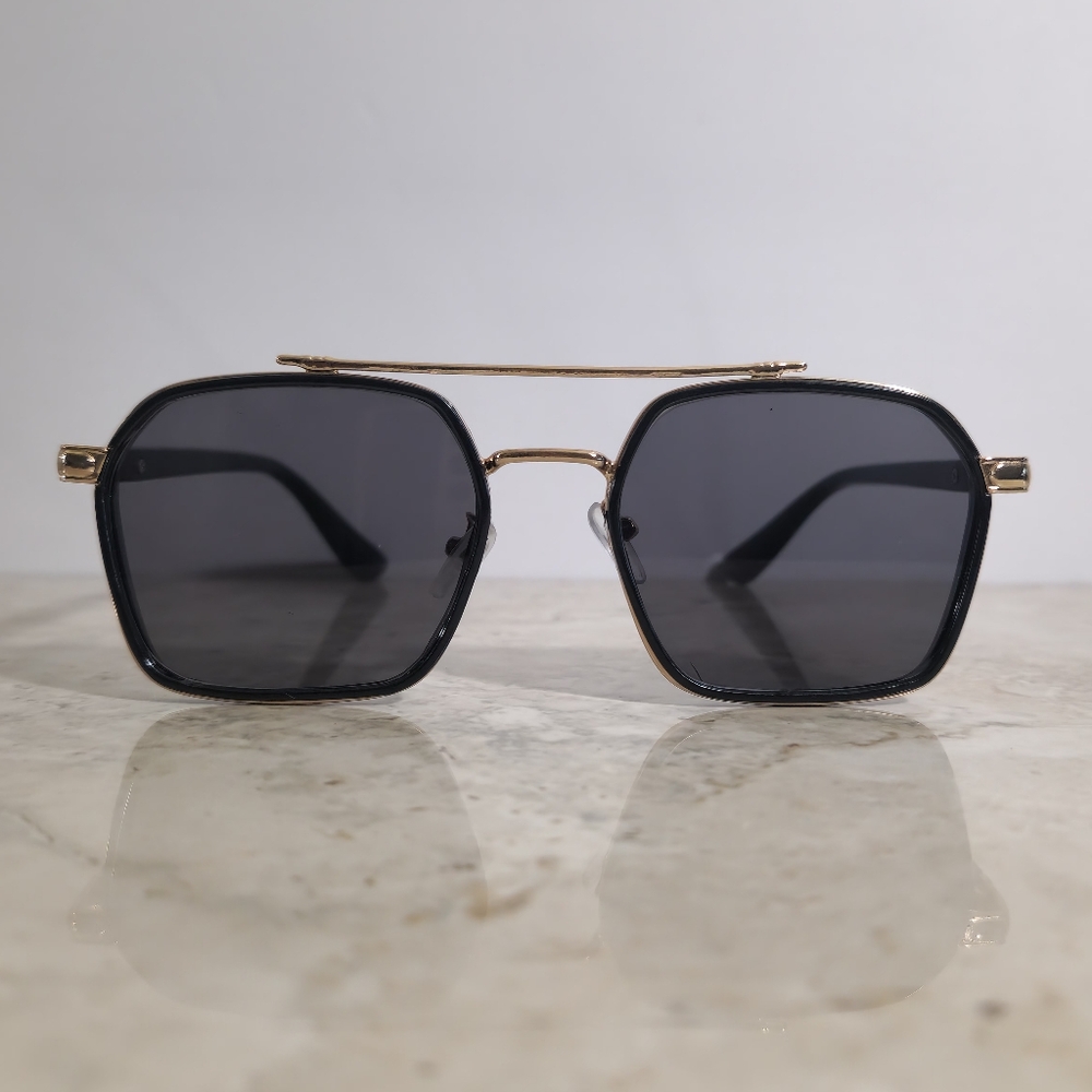 🆕️Geometric Gold and Black Sunglasses with Double Bridge